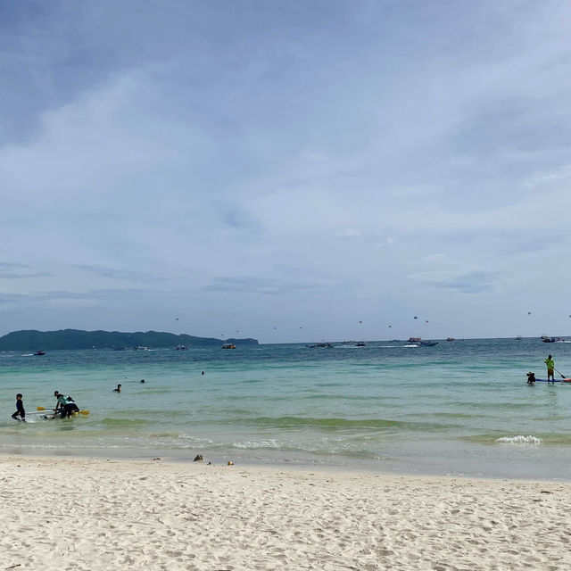 フィリピン🇵🇭天国の島？ボラカイ島🏖