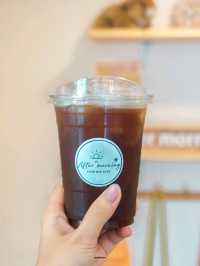 คาเฟ่มินิมอลมินิใจน่ารักอบอุ่น