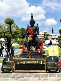 ไหว้พระ ชมพระปรางค์ วัดอรุณฯ