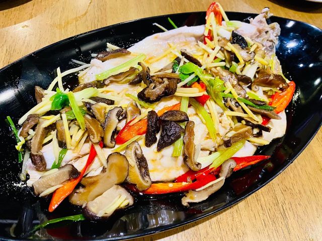 บุฟเฟ่ต์อาหารจีน-ไทย สุดปัง 