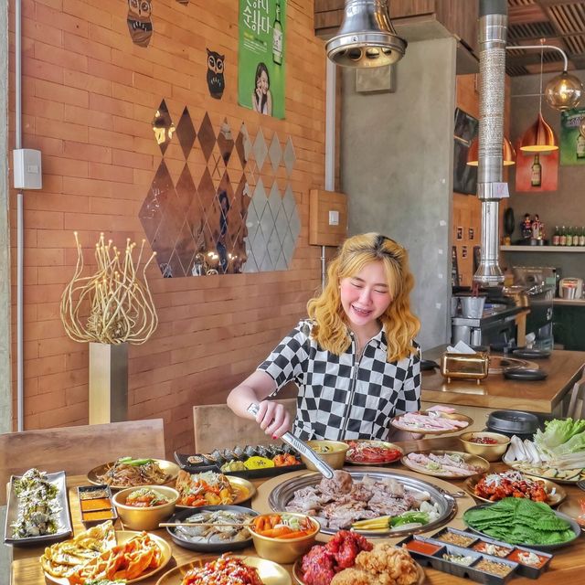 ปิ้งย่างฟีลเกาหลี! พิกัดบางนา หมูสามชั้นฟินมาก