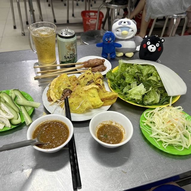 地道爆滿的巷仔越南煎餅