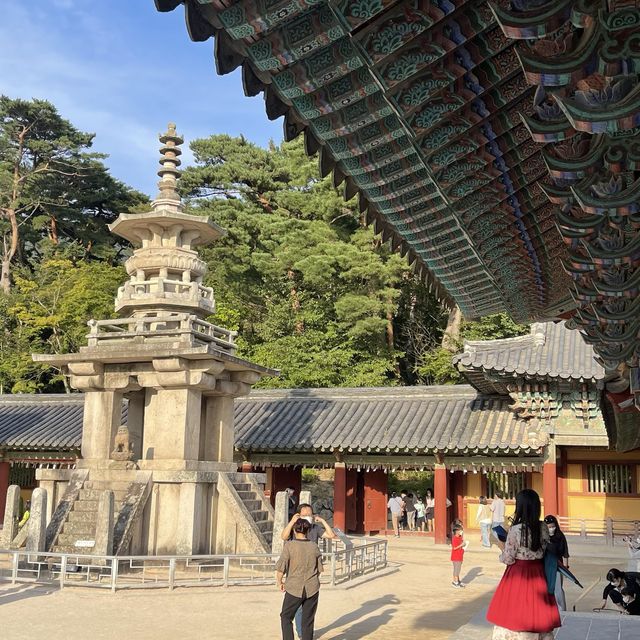 고즈넉한 분위기의 옛 건물의 아름다움 경주 불국사