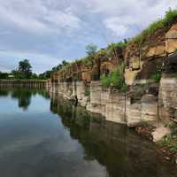 เสาหินบะซอลต์ ภูเขาไฟ Unseen บุรีรัมย์
