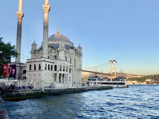 Discover the beauty of Istanbul 🇹🇷 