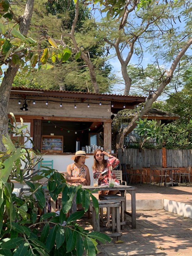 ย้อนเวลาไปคาเฟ่หัวหิน☕️