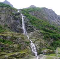 นั่งเรือชมฟยอร์ดที่ Flam, Norway