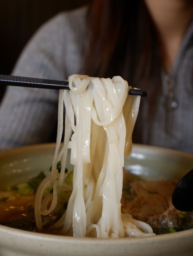 「屯門市中心新開越南餐廳，高質素又抵食」