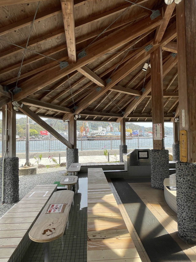 【兵庫県】南あわじ温泉が楽しめる「足湯　うずのゆ」