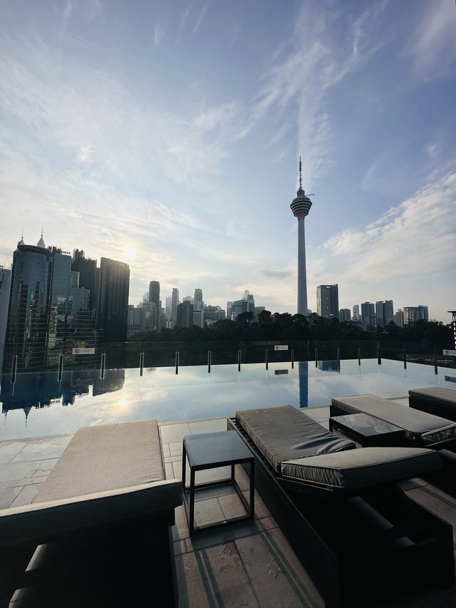 📍 Hotel Stripes Kuala Lumpur, Autograph Collection