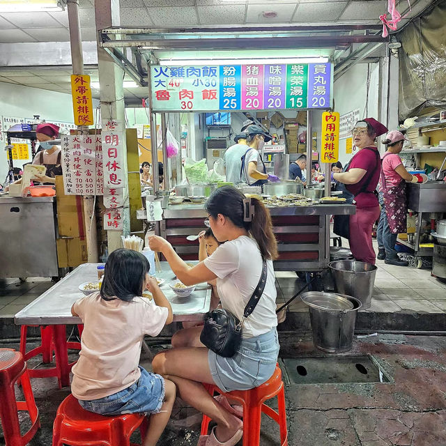 「鴨肉扁」經典美食代表，風味絕佳