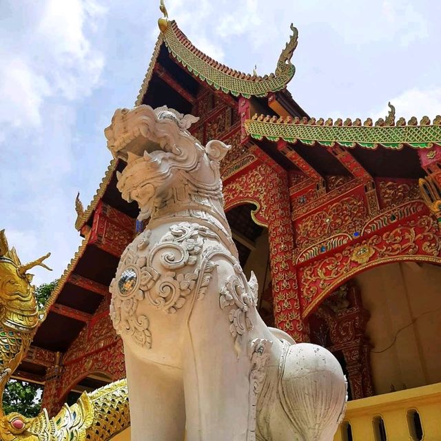 วัดพระธาตุดอยจอมทอง ที่ตั้งเสาสะดือเมือง 108 หลัก