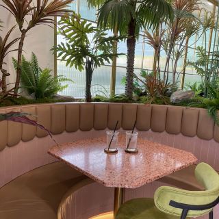 Hidden garden in a cafe! 