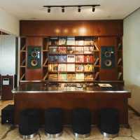 TONES COFFEE | COOL COFFEE SHOP WITH A LISTENING SPACE