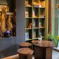 BOOK IN BAR