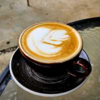 BENEFIT | THERE ARE MANY ATTRACTIVE SPOT FOR COFFEE OR OOTD PHOTOS