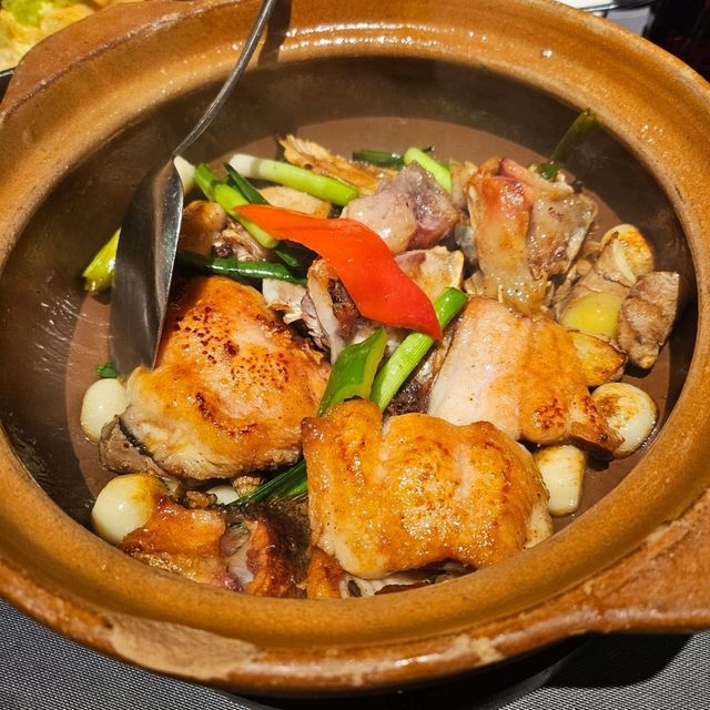 客家人的頭牌菜， 絕佳客語鹽焗雞🐔
