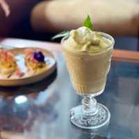 太子Fonji Cafe: 打卡位+ 高質蛋糕