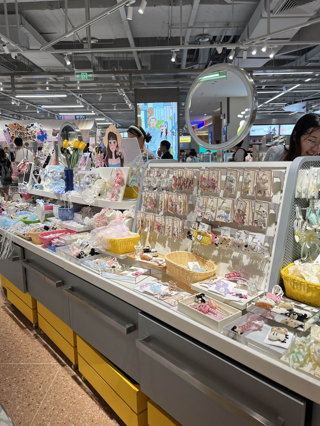 深圳版log on🫶🏻領展中心大型潮流店🤓Sanfu🤩