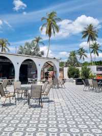 CHARMING COCO ONE BEACH HOTEL RESTAURANT, SONGKHLA
