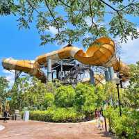 Desaru 水上樂園：刺激遊樂設施，優惠價格，適合炎熱天氣