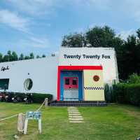  📌☕️ Twenty Twenty Fox 