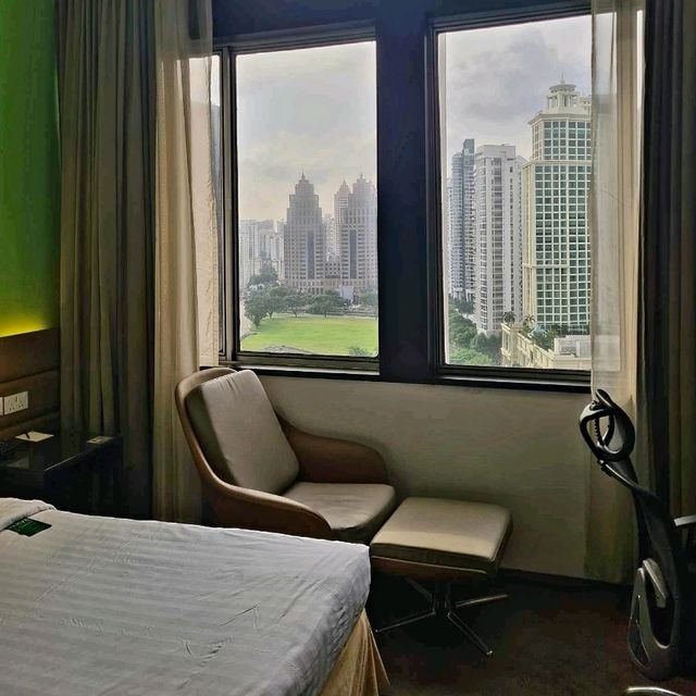  FURAMA RIVERFRONT Club Room 