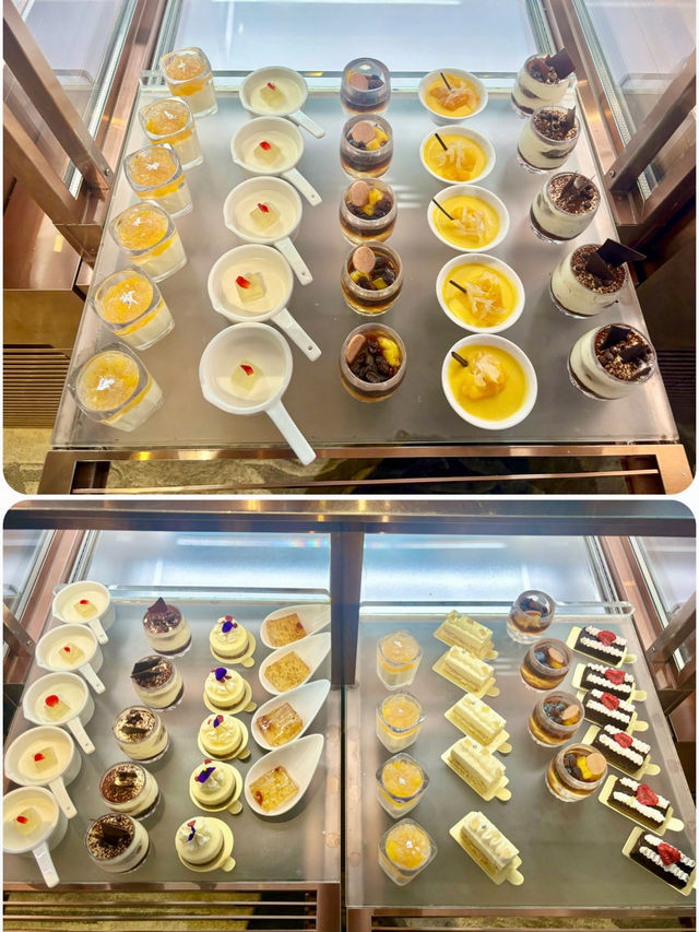 【九龍】香港麗思卡爾頓酒店：在103樓飽覽天際線美景，品嘗精緻美食