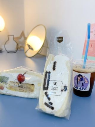 [Fukuoka Cafe] Low-sugar fruit sandwiches are great🍓🥝🍇