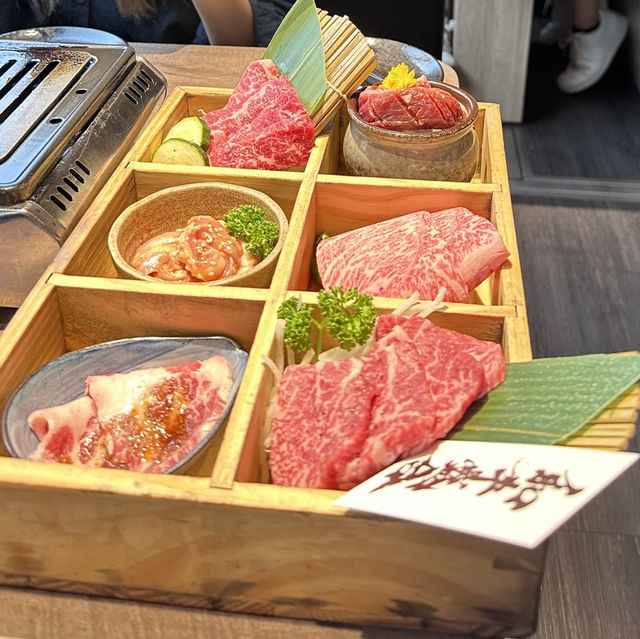 台北美食分享：山上走走 （華山文創園區）的無菜單燒肉