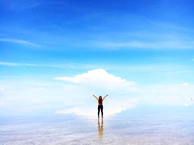 【ボリビア】まるで天界⁉︎ 360度すべて青空な絶景☁️
