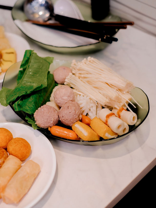 愉景新城泰式任食邊爐雞煲🐥🍲