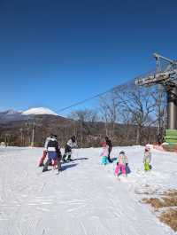 🇯🇵長野「輕井澤王子飯店滑雪場」滑雪？購物？傻傻分不清楚！