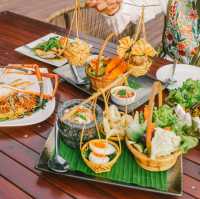 ดินเนอร์สุดชิลริมแม่น้ำแคว