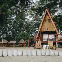 Blue Lagoon Home หาดมดตะนอย พักริมทะเล🌊