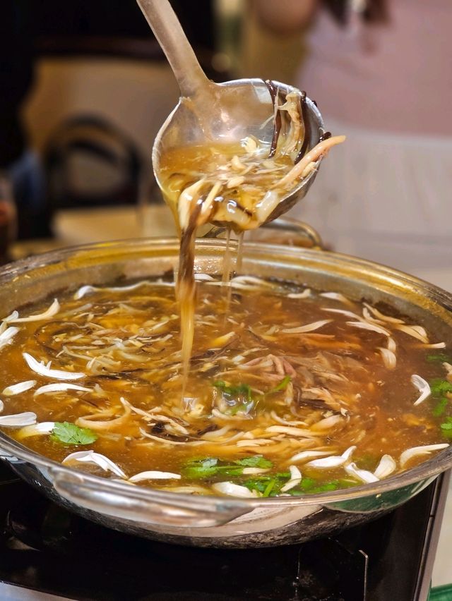 足料蛇羹煲仔飯