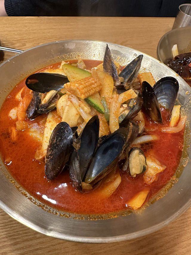 【ソウル】明洞に韓国人が並ぶお店！？