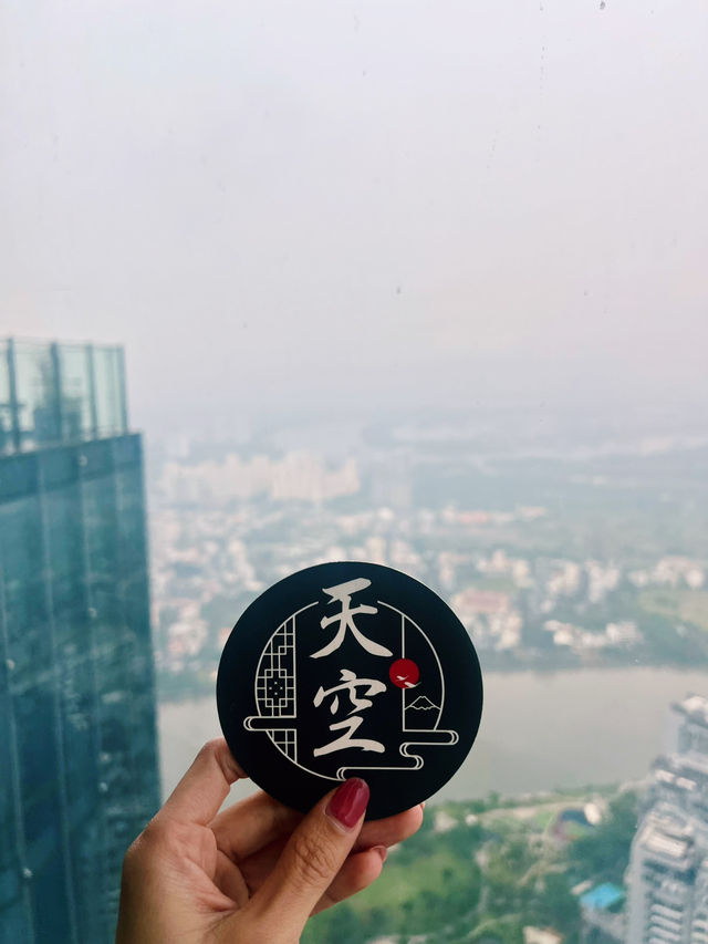 Xmas lunch in the sky🤩