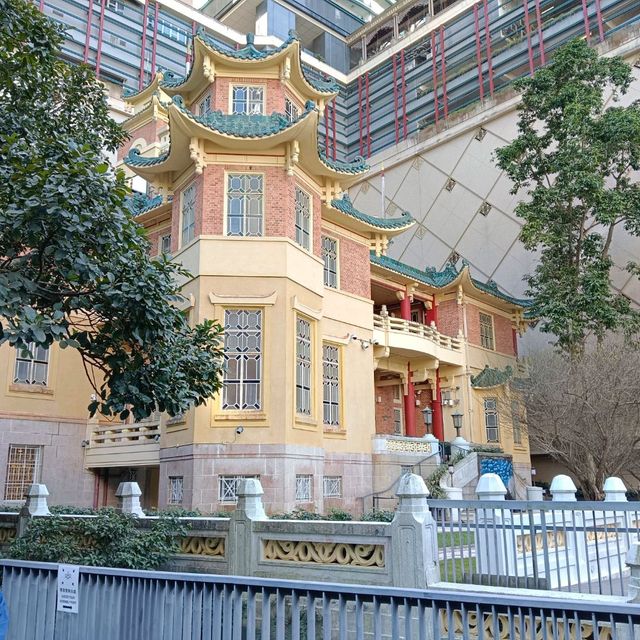 拥有近代中西建築技朮的建築物 虎豹別墅