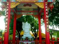 ศาลเจ้าศักดิ์สิทธิ์ชื่อดังริมทะเลอันดามันภูเก็ต
