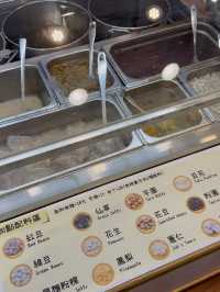 Wang Fu Taro Balls: Giant Taro and Sweet Potato Balls in Ximending