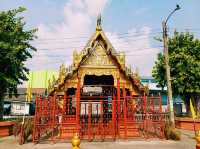 泰國曼谷皇家古跡寺廟景點:Wat Nang Nong，白色莊嚴肅穆建築，適合打卡拍照📸