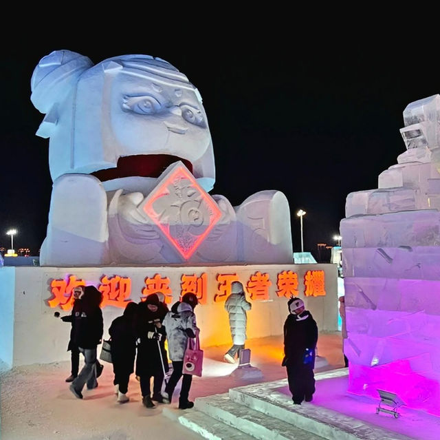 Harbin Ice Snow World: An Icy Extravaganza ❄️✨🏰