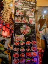 ร้านหมูปลาร้าคลับ ริมหาดวอนนภา 🌊🌴✨