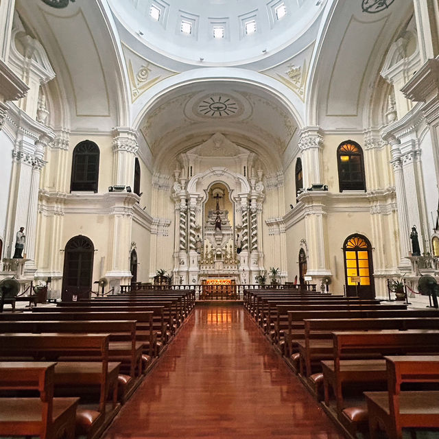 【世界遺産】静寂な空間で心が癒される、マカオの歴史的聖堂⛪✨