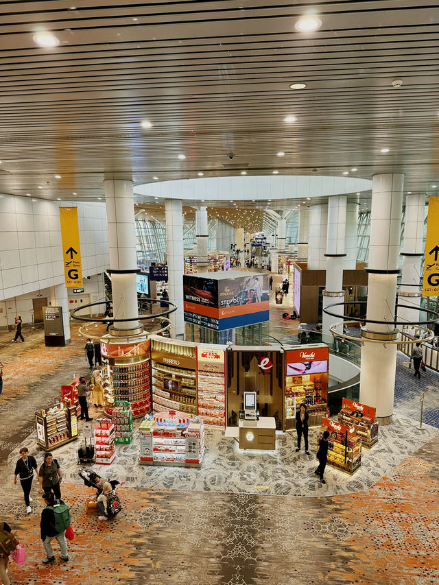 KLIA Main Terminal – Shop & Relax Before Takeoff