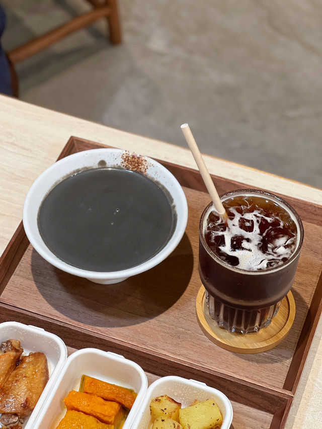 銅鑼灣新開糖水鋪健康午餐