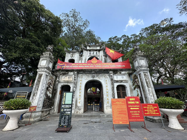 Exploring Northern Vietnam 🇻🇳 : The Magic of Hanoi, Sapa, and Ha Long Bay