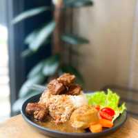 คาเฟ่ลับแห่งบ่อวิน Bros Cafe