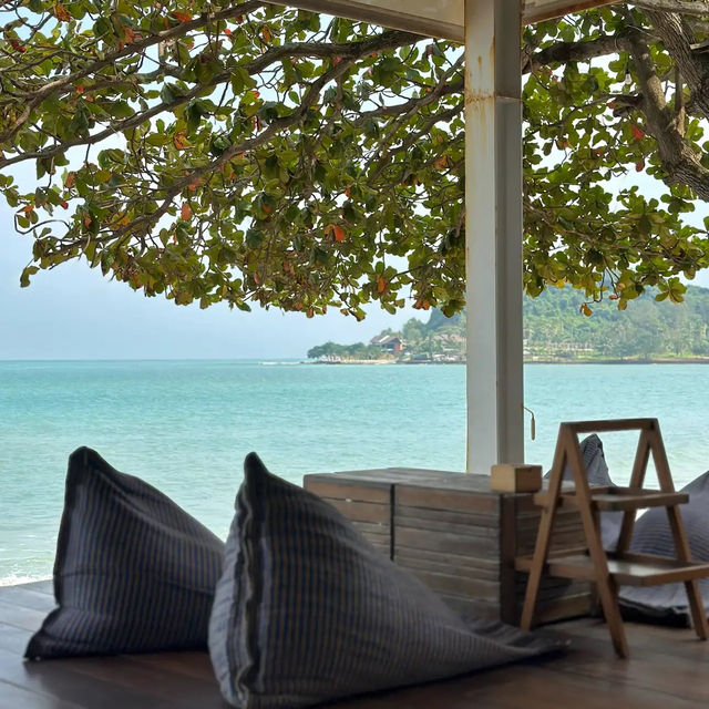คาเฟ่ริมทะเลสุดคิ้ว ที่นครศรีธรรมราช 🏖️